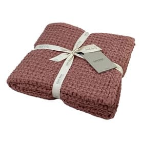 Leanne Throw Pink