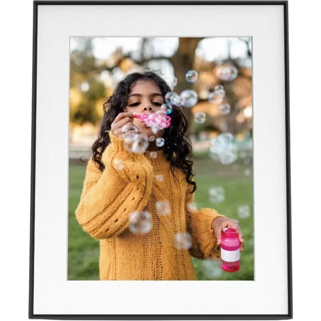 Aura Walden 15 Inch Wifi Digital Photo Frame with White Mat | Ink Black