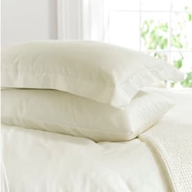 THE LYNDON COMPANY 400 Thread Count Oxford Pillowcase