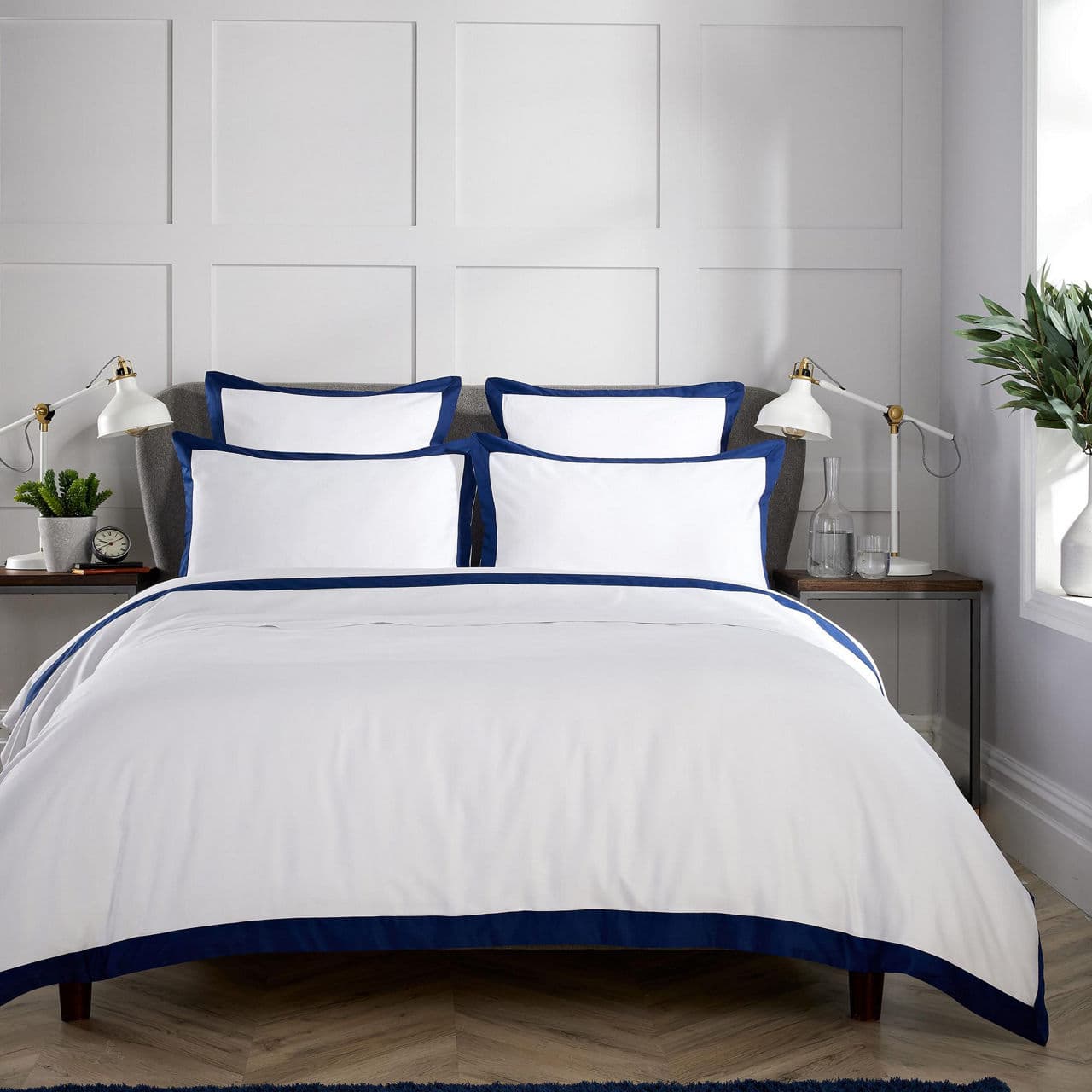 KARLA BREE 400 Thread Count Banded Coordinated Bedding
