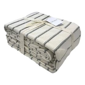 Faro Throw Cream