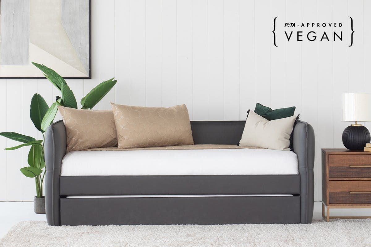Kale Day Bed | Vegan Leather | Single | 3ft | Matt Black