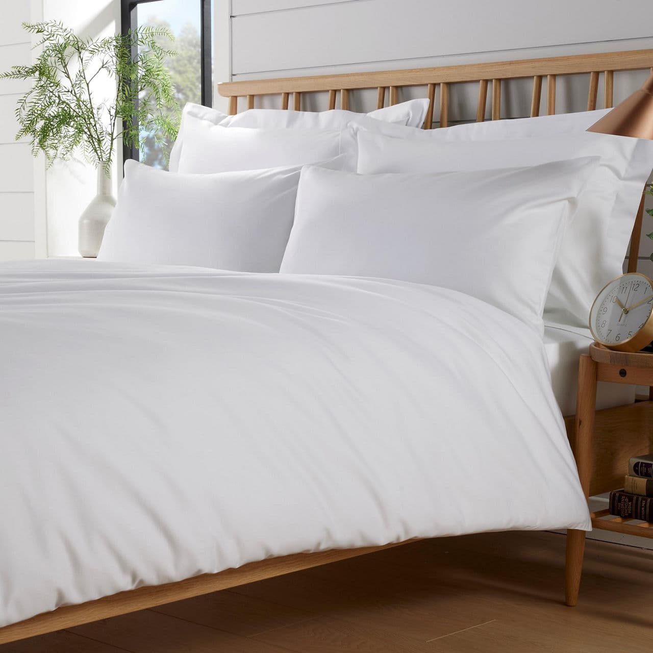KARLA BREE 600 Thread Count Coordinated Bedding