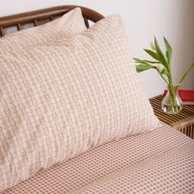 Poppy Printed Standard Pillowcase Pair Red