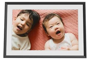 Aura Carver Mat 10.1" WiFi Connected Picture Frame | Gravel with White