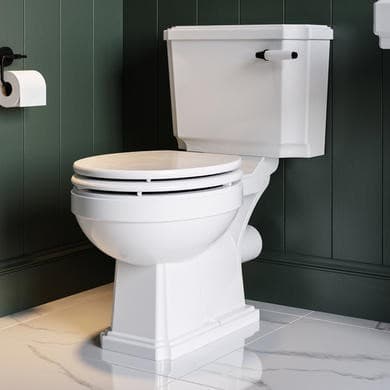 Close Coupled Traditional Toilet with Wooden Soft Close Seat & Black Fittings - Park Royal