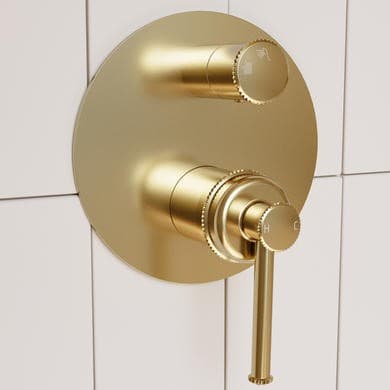 ONLY OPENED - Brushed Brass Traditional 2 Outlet Shower Valve - Lyla