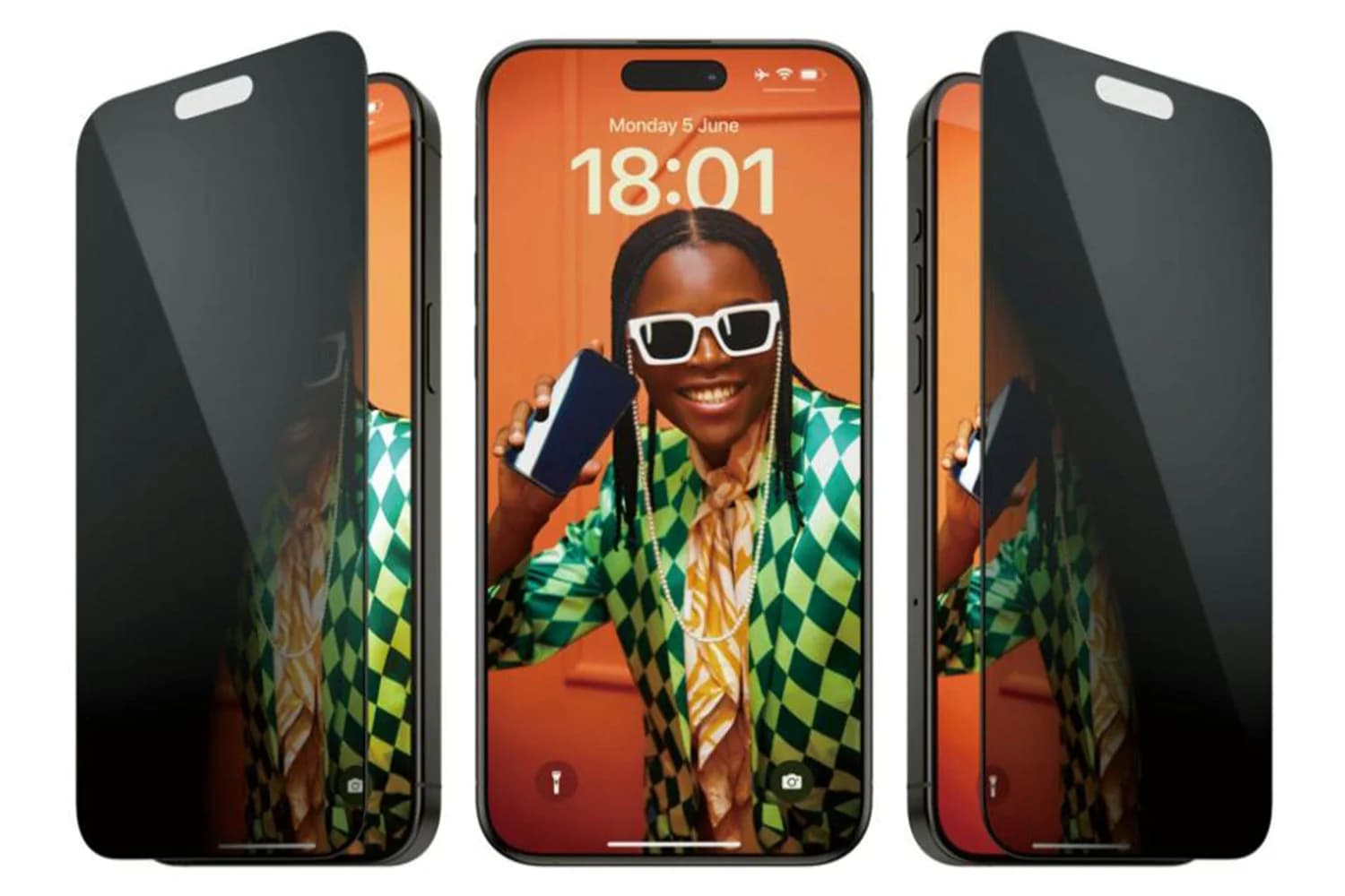 PanzerGlass iPhone 15 Pro Max Privacy Screen