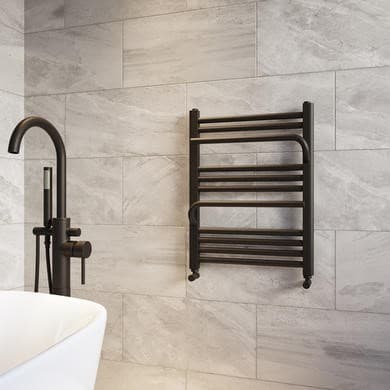 Nazco Towel Radiator 650