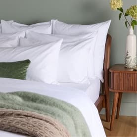 180 Thread Count Evelyn White Rolenio Pillowcase Set