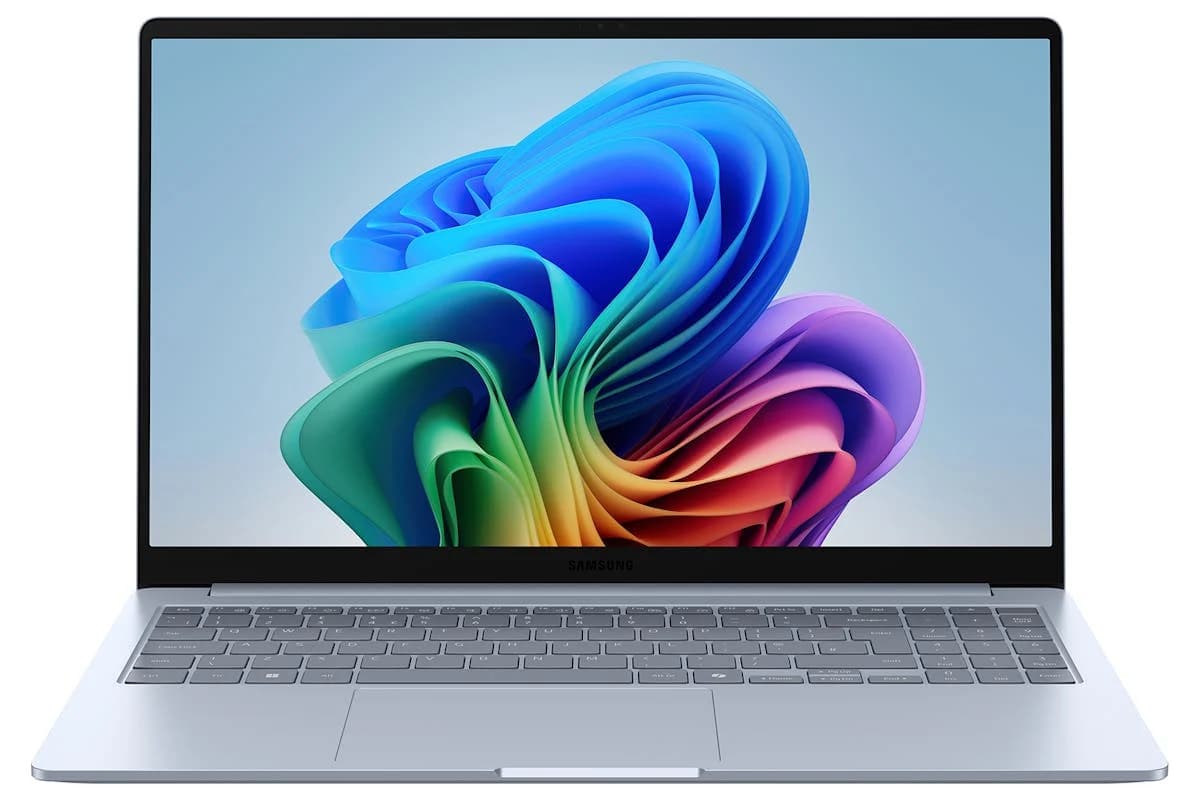 Samsung Galaxy Book4 Edge 15.6" Snapdragon X Plus | 16GB | 512GB | Sapphire Blue