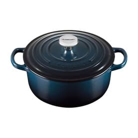 Le Creuset Signature Cast Iron Round Casserole
