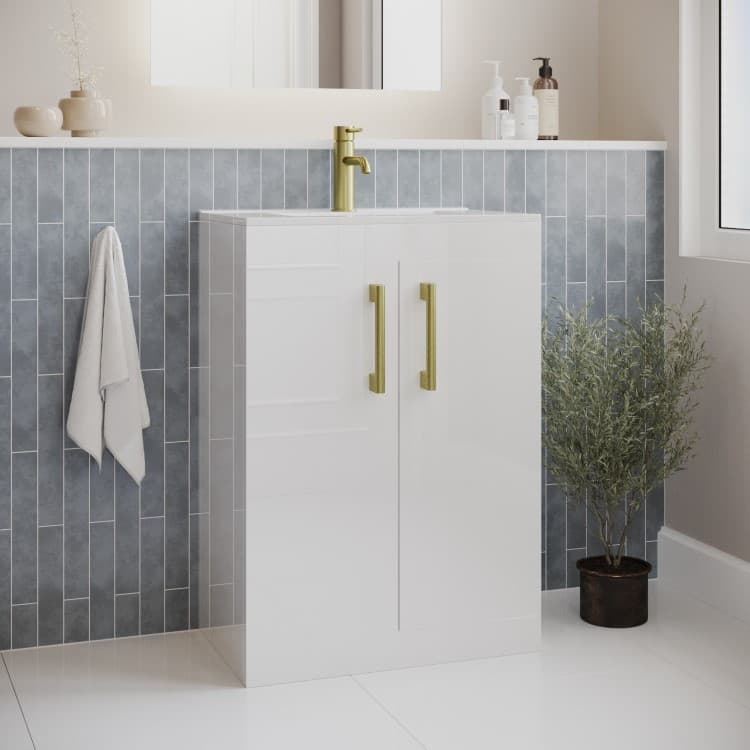 600mm White Freestanding Vanity Unit with Basin and Brass Handles - Ashford