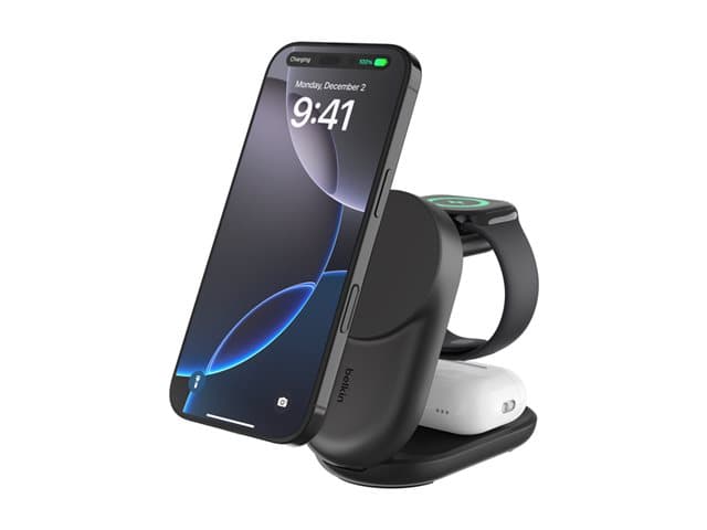 BELKIN - UltraCharge wireless charging stand - 3-in-1, magnetic, foldable, with Qi2 - + AC power adapter - 25 Watt