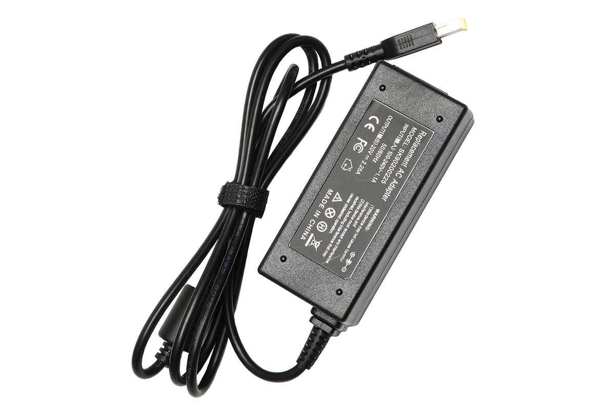 Lenovo 45n0290 Ac Adapter 20v 2.25a 45w Includes Power Cable