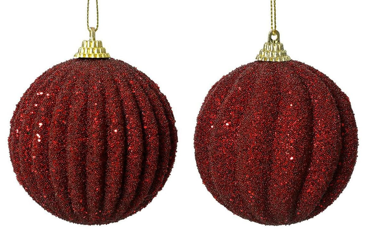 Christmas Decoration | 8cm Shatterproof Bauble | Red | Sold Individually – Random Style