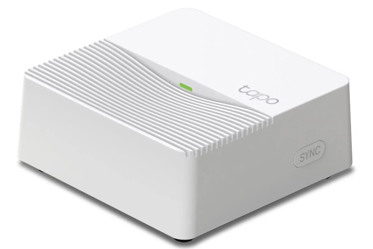 TP-Link Tapo Smart Hub | White
