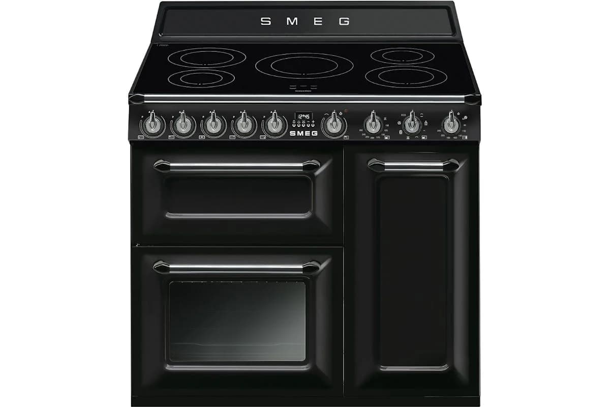 Smeg Victoria 90cm Freestanding Single Cooker | TR93IBL2 | Black