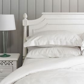 THE LYNDON COMPANY 400 Thread Count Housewife Pillowcase