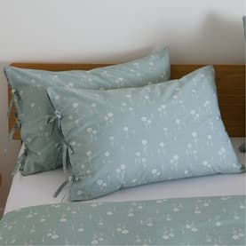 Lady Daisy Standard Pillowcase Pair Sage