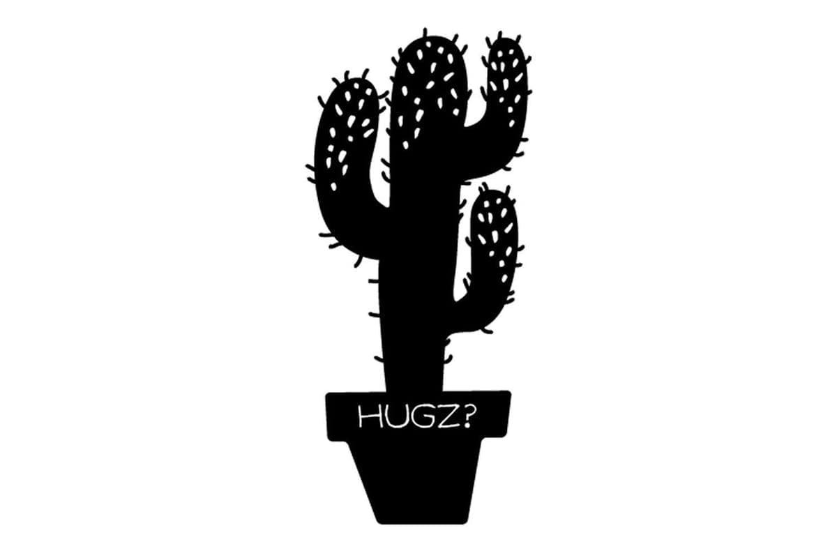 Decortie | Hugz Metal Wall Art Sculpture | Black | 49 x 22.5 cm