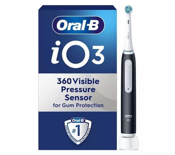 ORAL-B iO3 Electric Toothbrush & Travel Case - Black