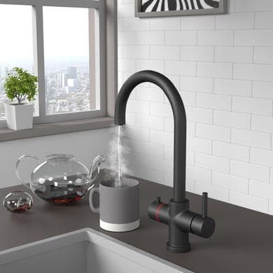 ONLY OPENED - Black 3 in 1 Boiling water Tap - Pronto Vesta