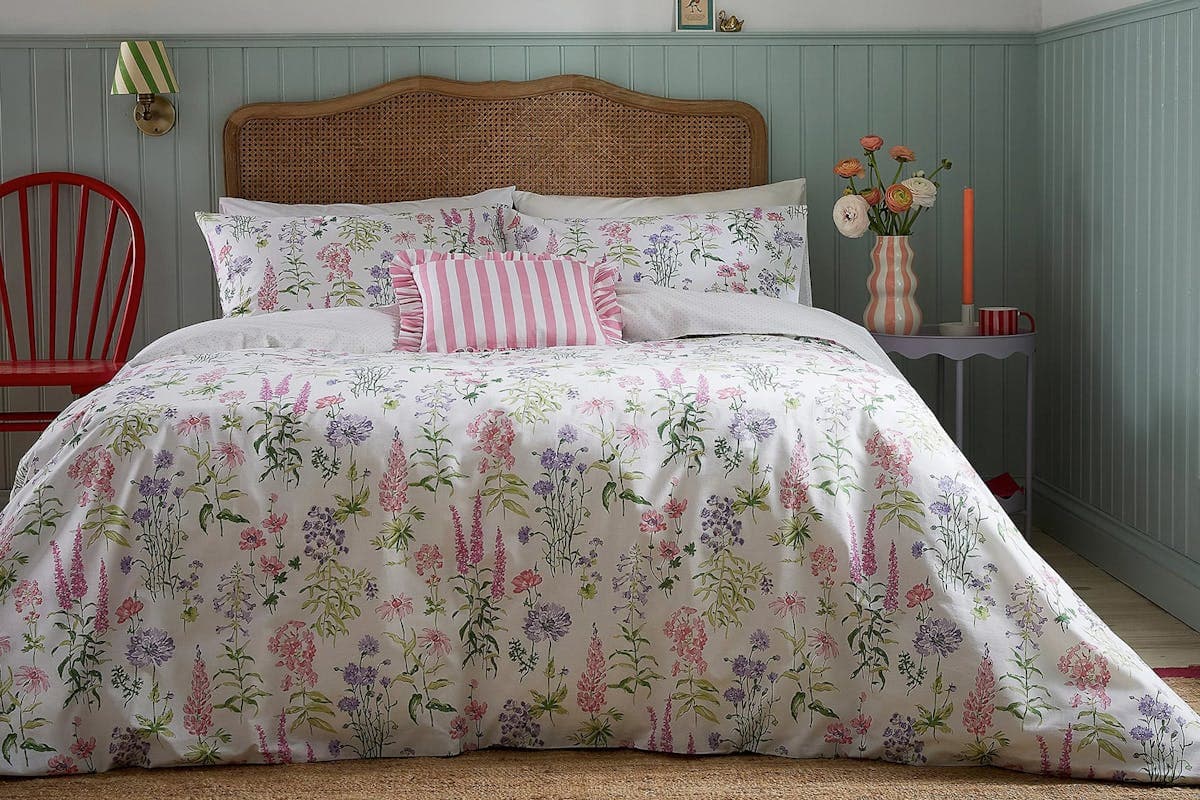 Secrete Garden | Meadow Flower Duvet Cover Set | Multicolour | King