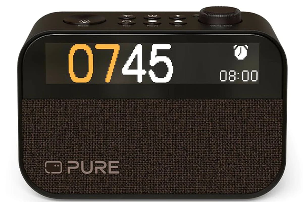 Pure Moment Charge Clock Radio with Wireless Charging