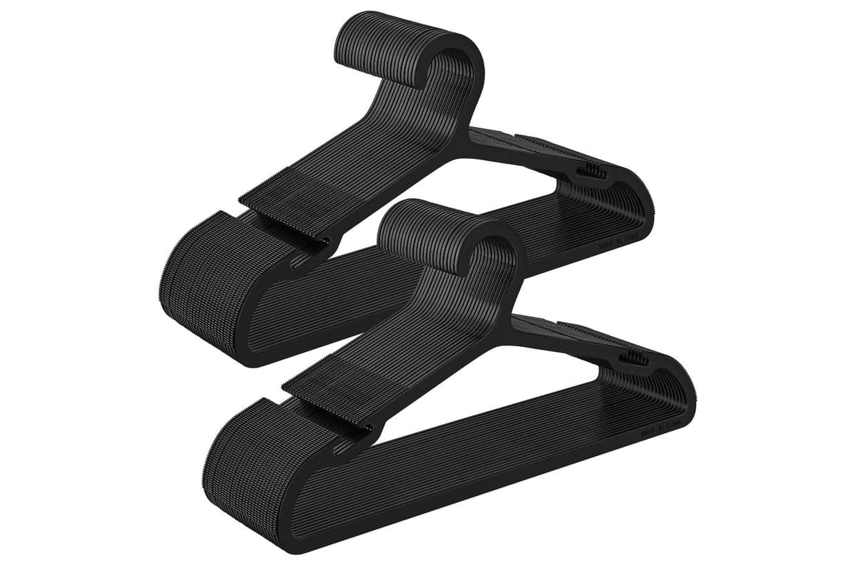 Songmics Plastic Clothes Hangers | Clothes Hangers | Plastic | Slim Design