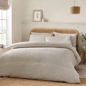 CATHERINE LANSFIELD Crinkle Seersucker Duvet Set