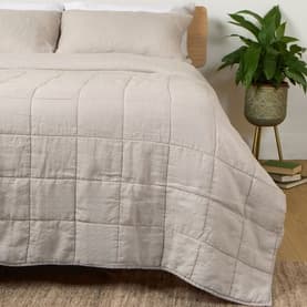 Nacre Linen Quilt Neutral