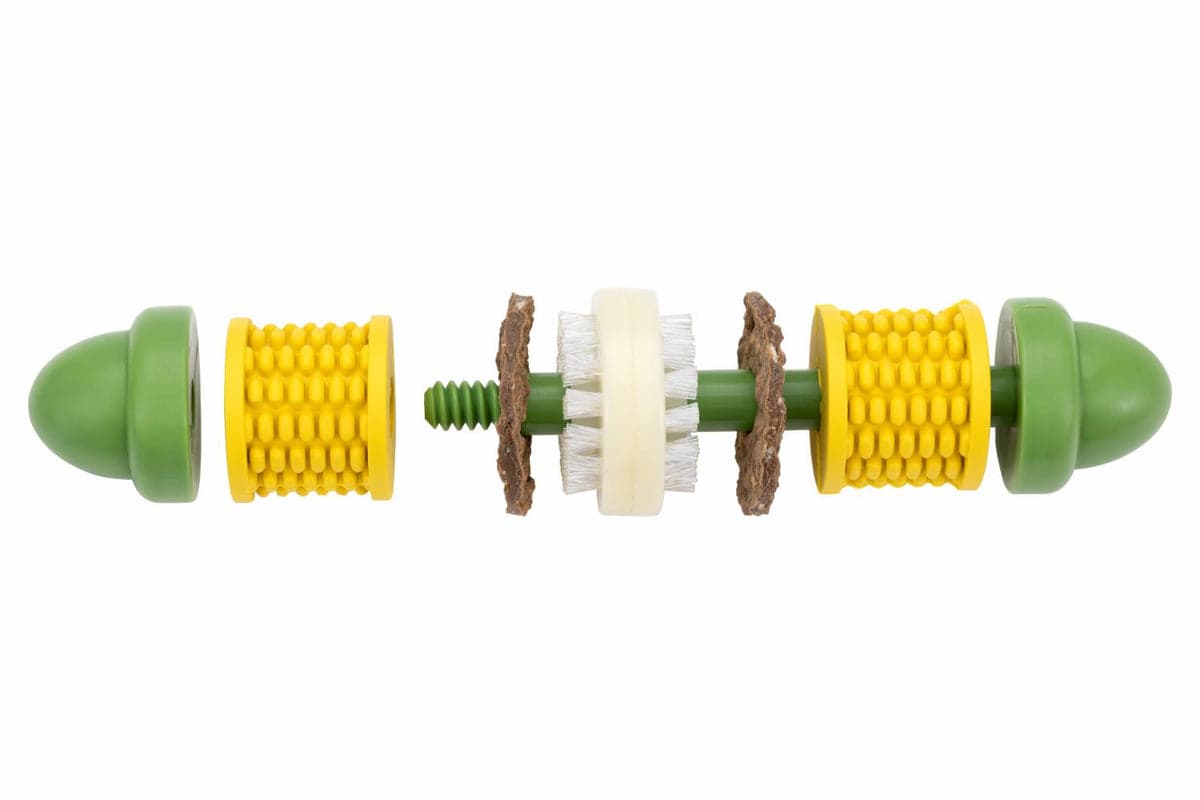 Petsafe BB-CORN-ML-19 BusyBuddy Cravin Corncob Treat Ring | Medium/Large