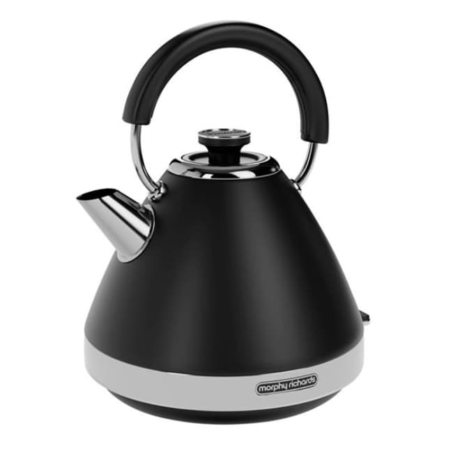 Morphy Richards Venture Pyramid Kettle 1.5L Black | 100131