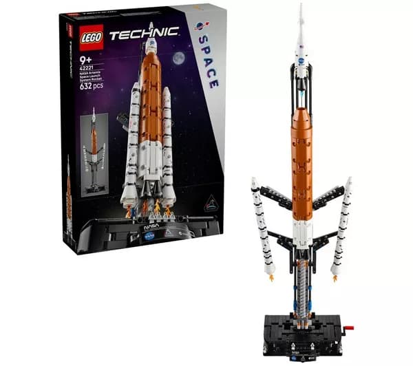 LEGO NASA Artemis Space Launch System Rocket Set