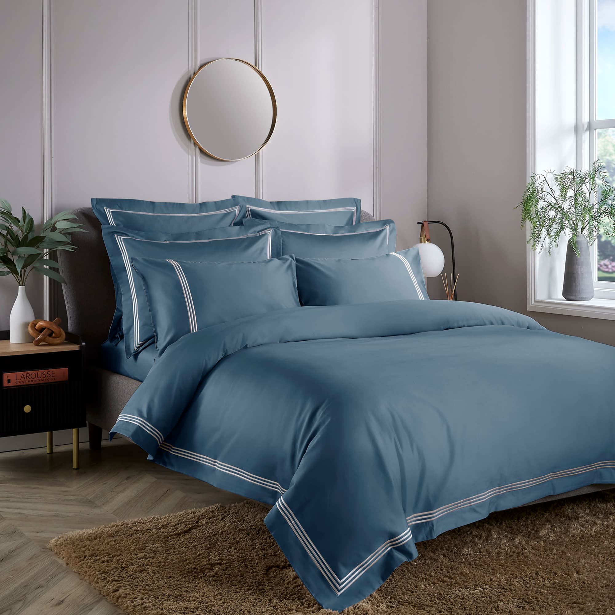 Triple Row Cord Coordinated Bedding Teal/White