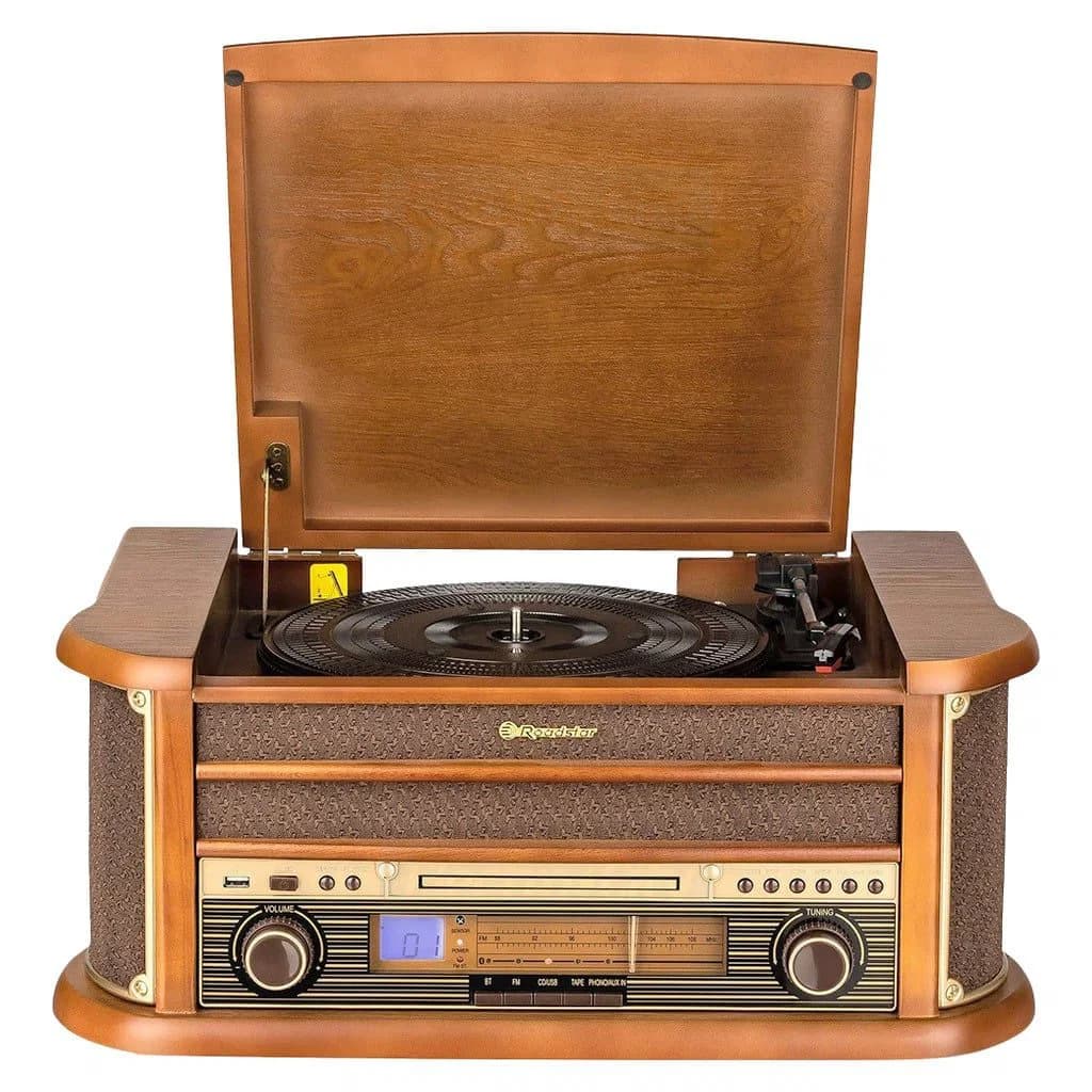 Roadstar Wooden Retro AM/FM Radio with Turntable