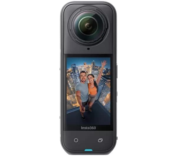 INSTA360 X5 8K Ultra HD 360 Action Camera Essentials Bundle - Black