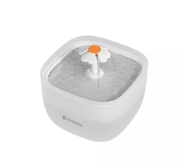 NOERDEN PawQuench Pet Water Fountain - White