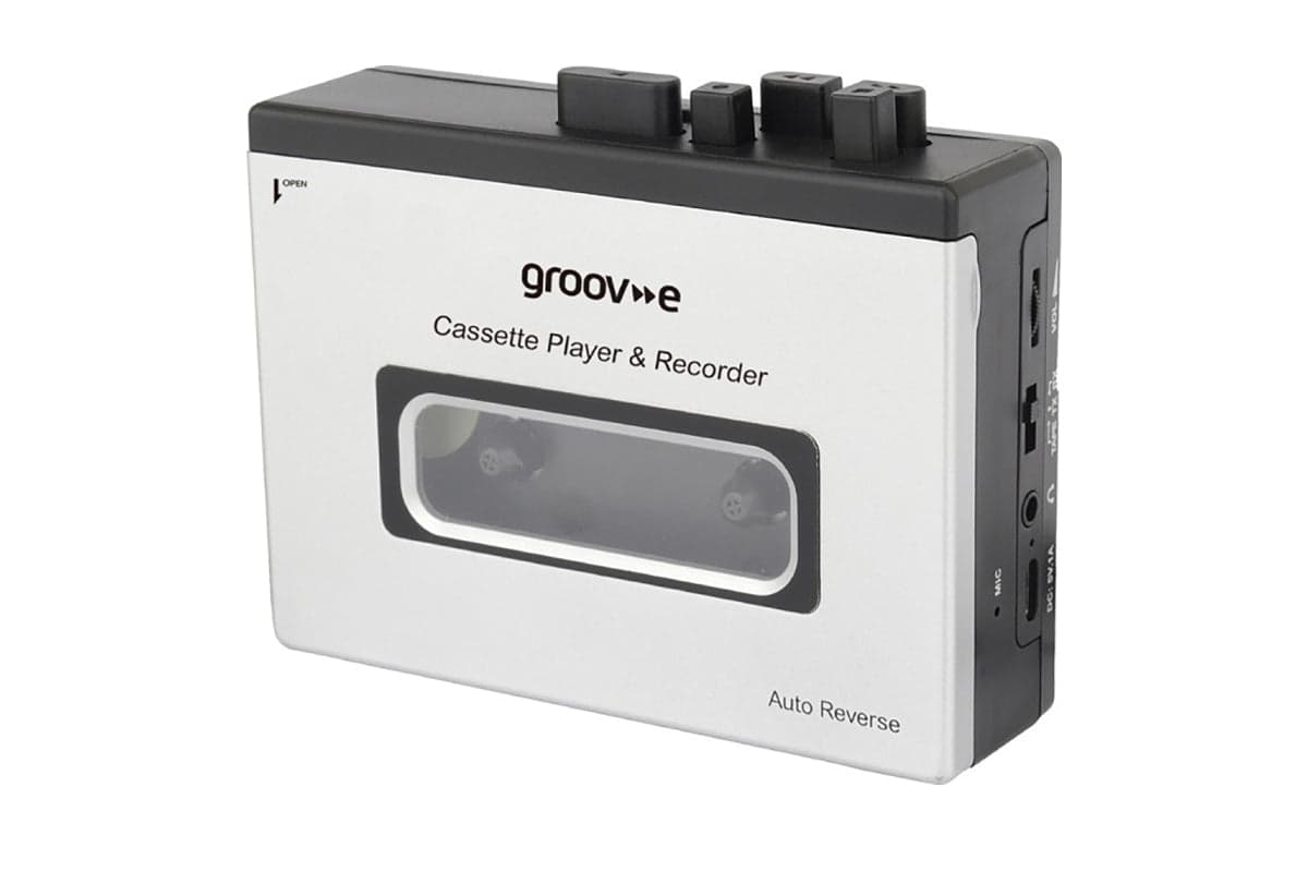 Groov-e Retro Personal Cassette Player and Recorder with Bluetooth | Silver