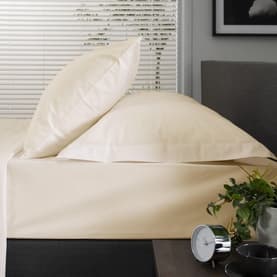 200 Thread Count 100% Cotton Fitted Sheet Ecru