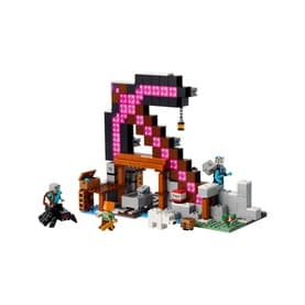 Minecraft® The Pickaxe Mine