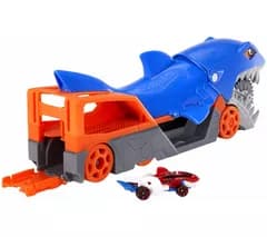 HOT WHEELS City Shark Chomp Transporter Playset